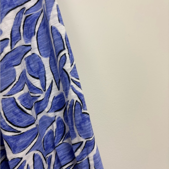 Chico's Blue Leaf-Print Ruffle-Cuff Blouse Cotton Modal size 1/Med - Picture 4 of 10